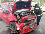 79-летняя женщина за рулем Chevrolet врезалась в грузовик в Калужской области