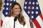 Никто не знает, где Мелания Трамп. Почему она избегает президента США и почти не появляется в Белом доме?