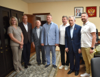 В Кирове Александр Шпиренко вручил медали «За верность и преданность»
