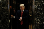 Трамп высказался о расследовании после приостановки поставки вооружений Киеву