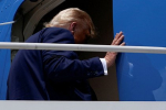 Трамп рассказал о готовности ввести пошлины и санкции против России