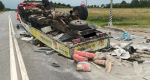 В Калужской области на трассе М-3 перевернулся грузовик ритуальной службы