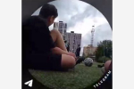 Мигрант угрожал сломать ноги российскому школьнику и попал на видео