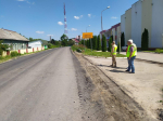 В Износковском районе проконтролировали ремонт 22-километрового участка дороги