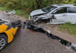 Honda и Kaiyi разбились на калужской дороге