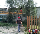 В Боровском районе после жалобы в интернете опилили деревья