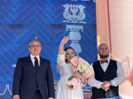 Три пары поженились на празднике Дня города в Калуге
