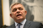 Фицо сделал заявление о конфликте на Украине после встречи с Зеленским