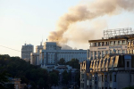 Пожар в здании кабмина в Киеве охватил площадь в тысячу квадратных метров